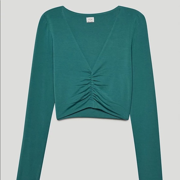 Wilfred long sleeve jersey cropped long sleeve tee with ruching detail V neck M